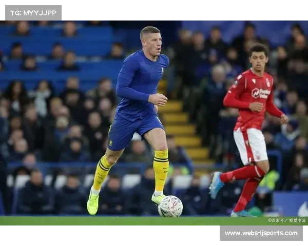 诺丁汉森林门将出击指挥防守瞬间